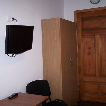 Film Hostel Познан Екстериор снимка